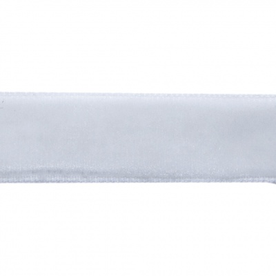Лента бархатная нейлон, шир.12 мм, (упак. 45,7м), цв.01-белый - купить в Красноярске. Цена: 457.61 руб.