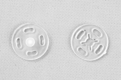 Кнопки пришивные пластиковые 13 мм, блистер 24шт, цв.-прозрачные - купить в Красноярске. Цена: 62.27 руб.